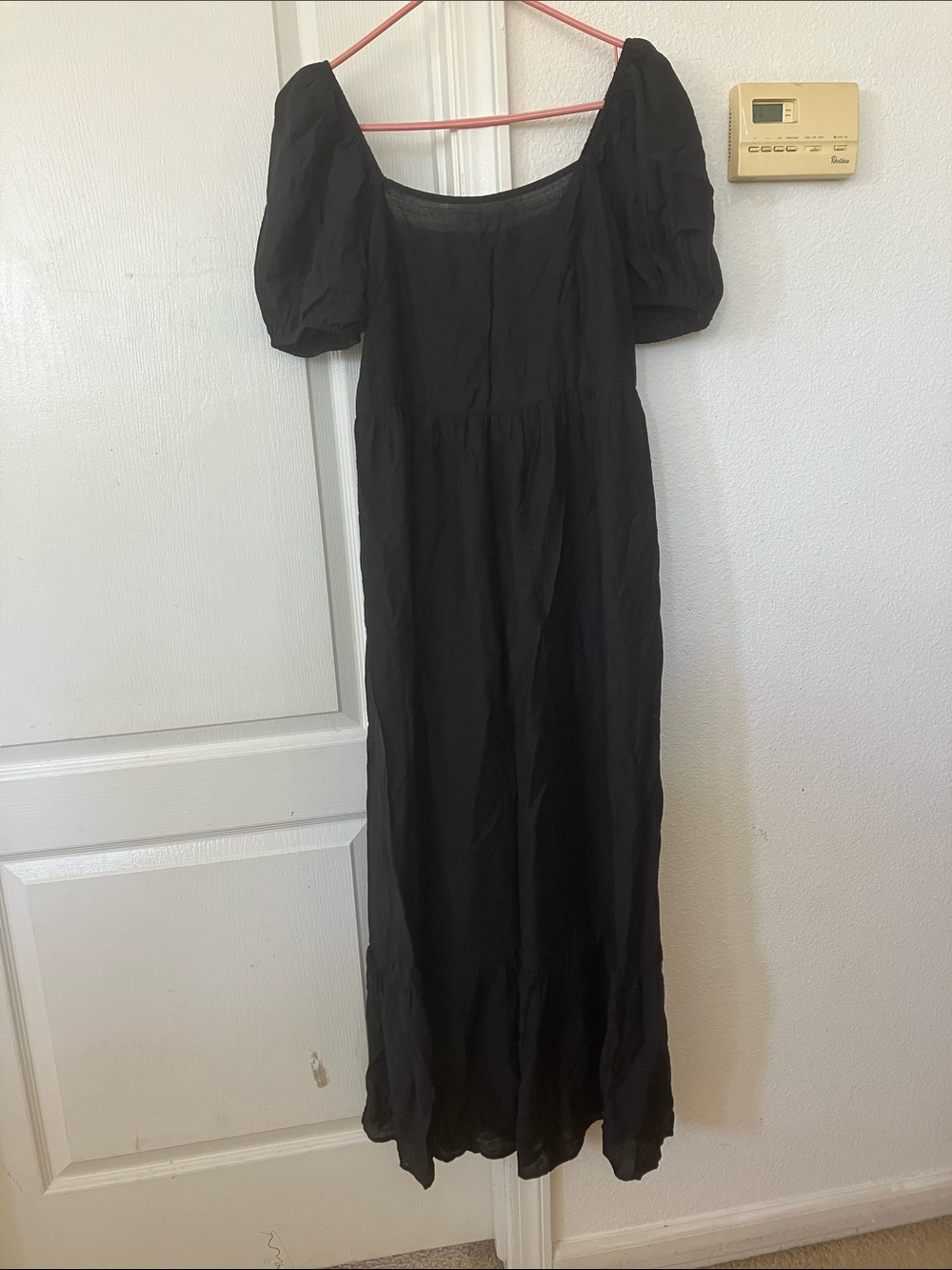 Women’s Express Scoop Neck Puff Sleeve Tiered Poplin Maxi Black Dress M